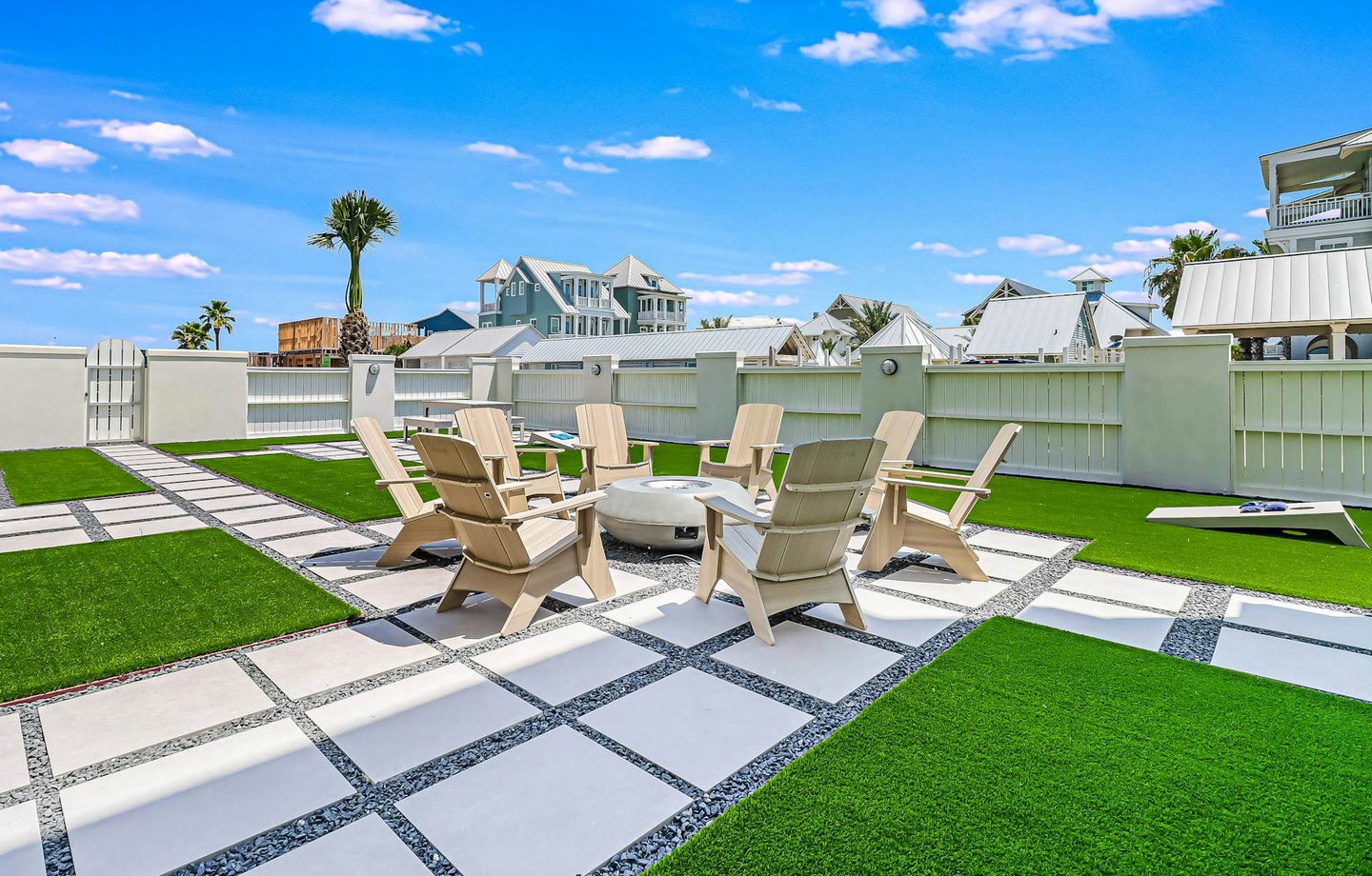 155 Sunset Avenue | Photo 3
