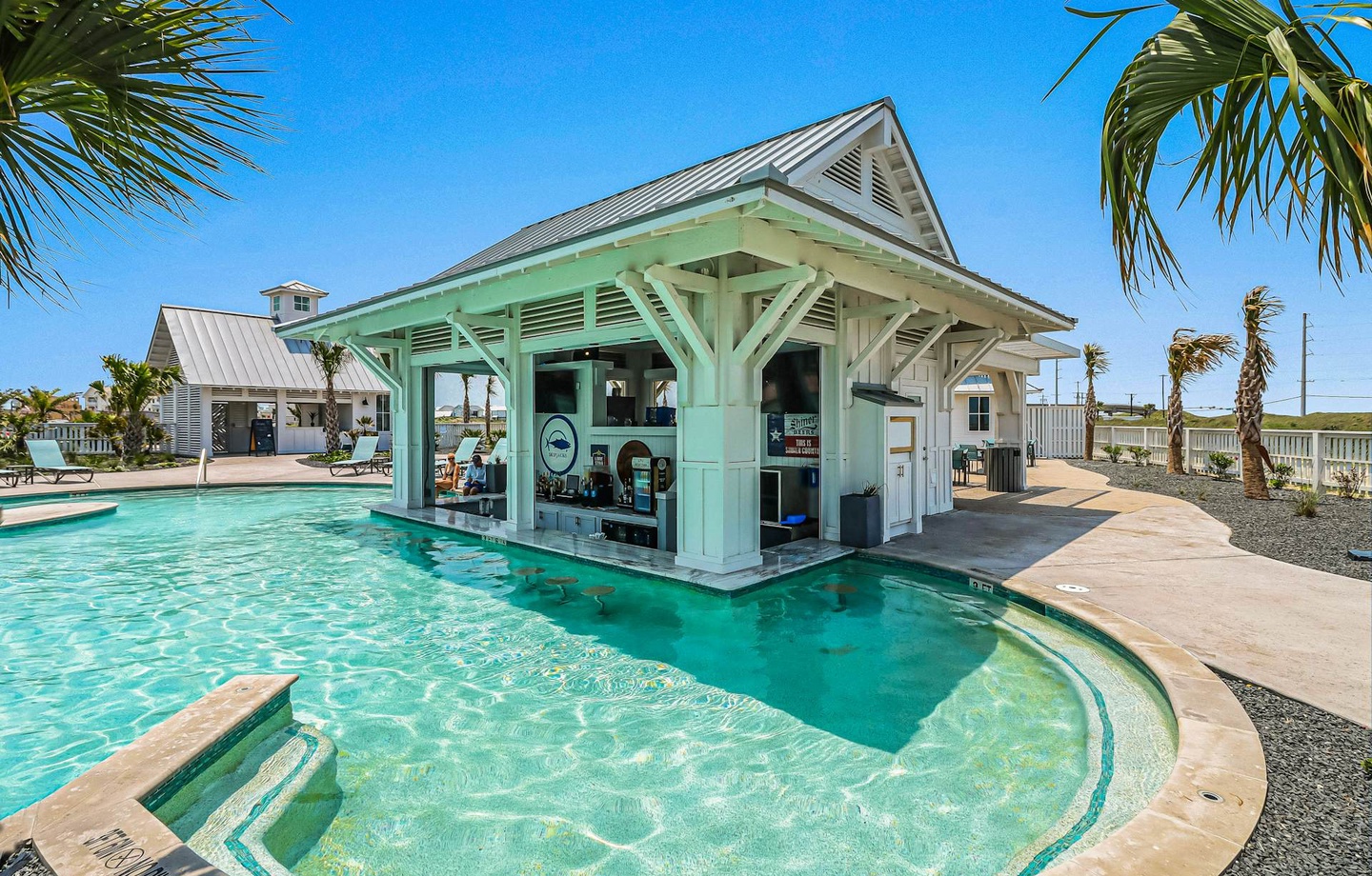 193 Sunset Avenue | Photo 2