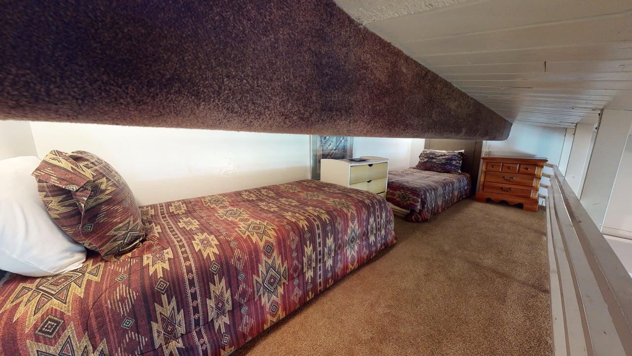 Loft with Twin Beds