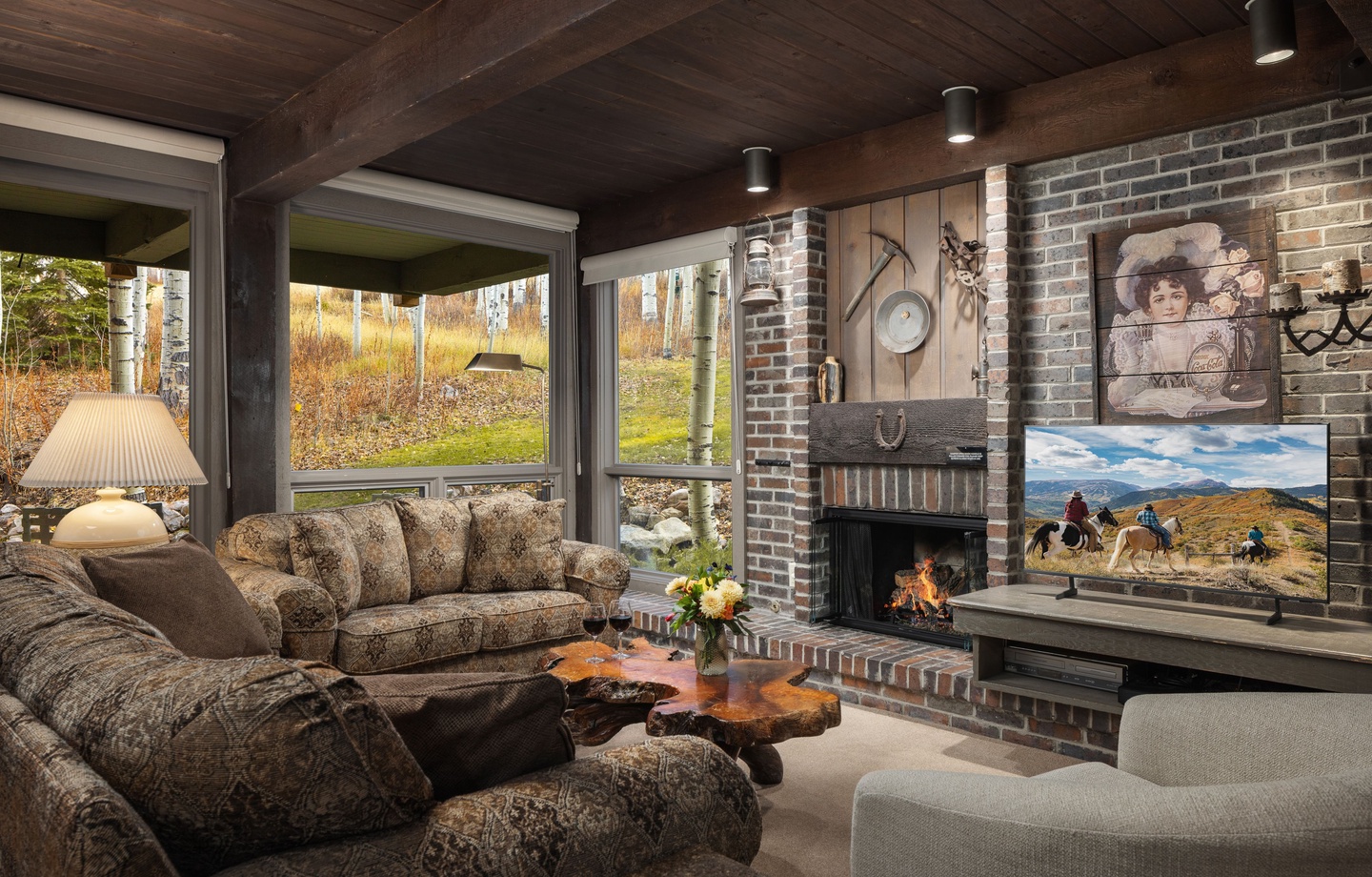 Top of the Village - Leaf 701