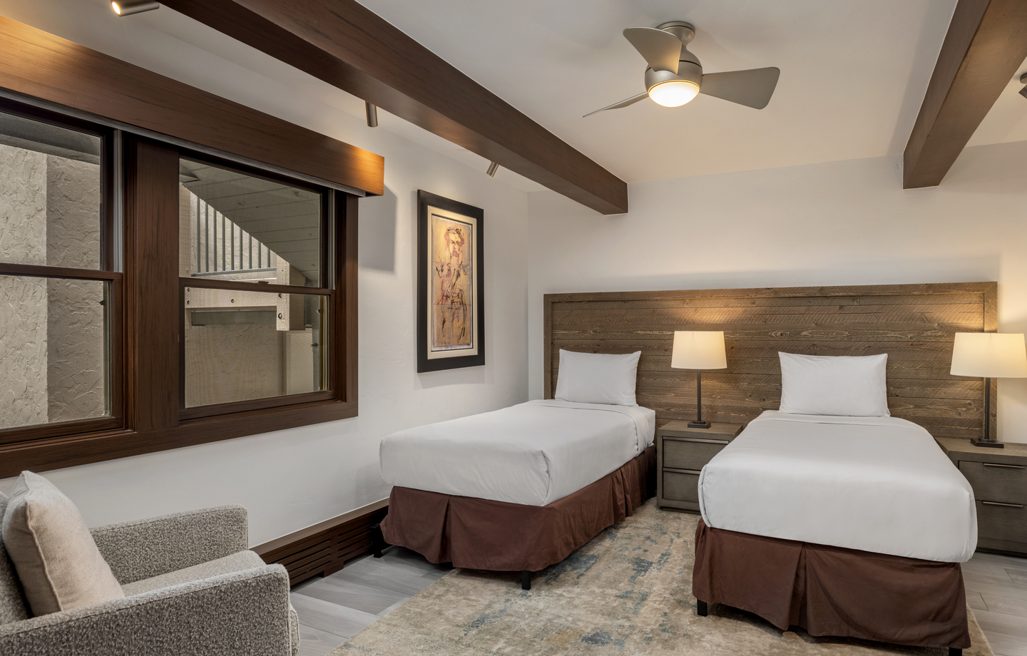 Bedroom with Two Twin Beds