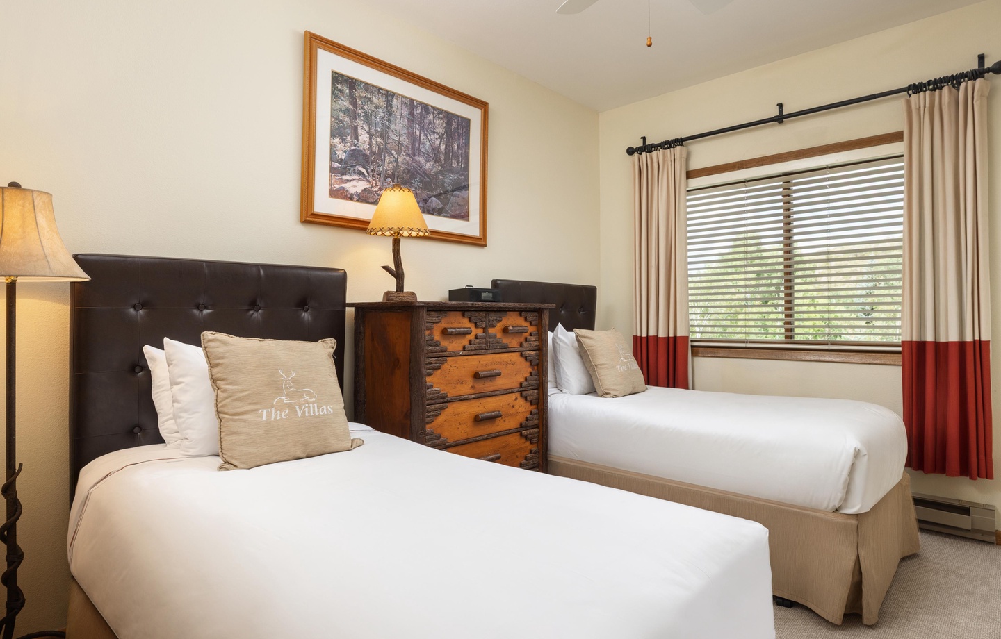 Guest Bedroom with Two Twin Beds