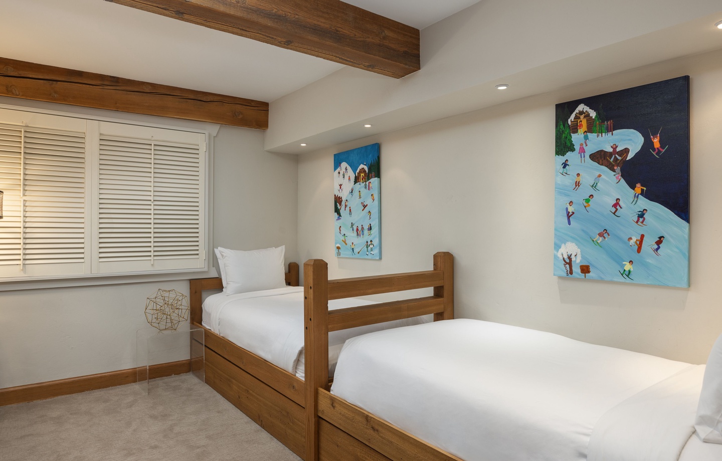Bedroom with Two Twin Beds