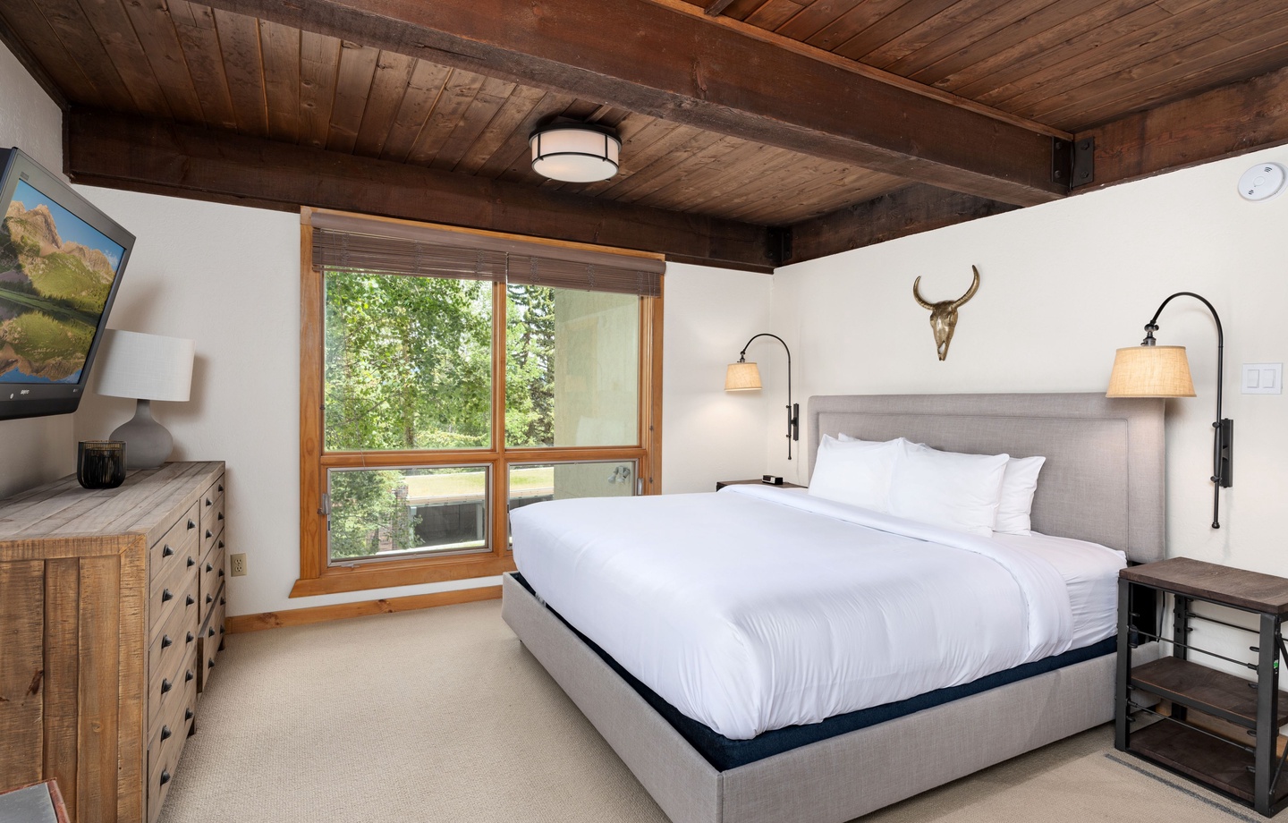 Guest Bedroom with King Bed