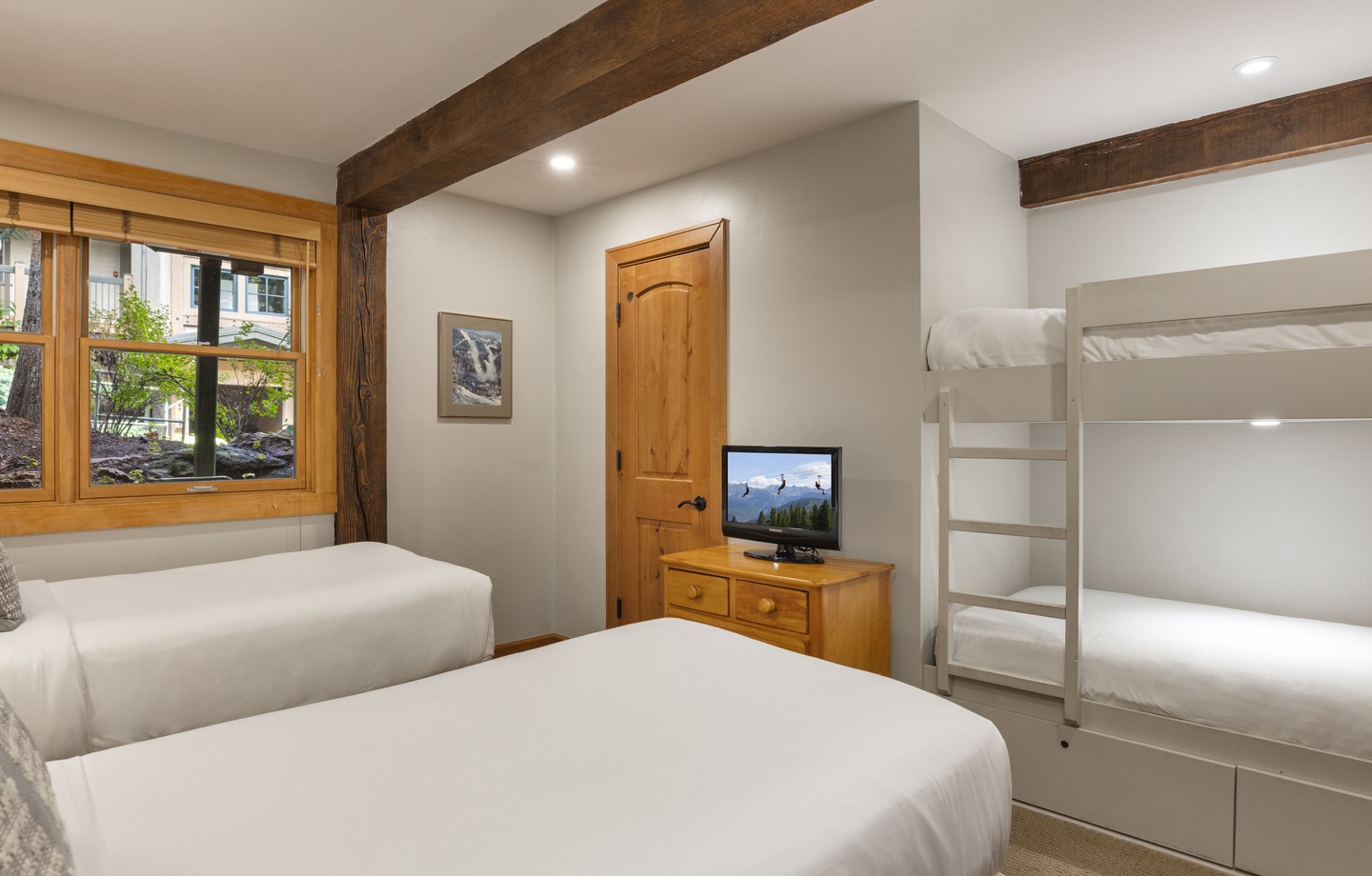 Bedroom with Twin Beds and a Bunk Bed