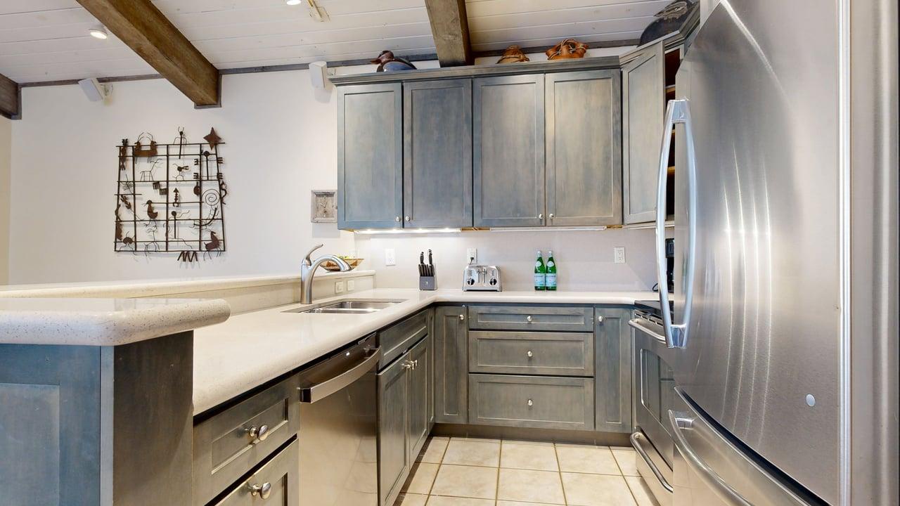 Top of the Village - Leaf 503