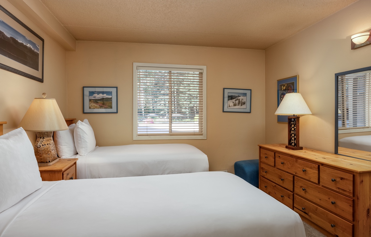 Bedroom with Two Twin Beds