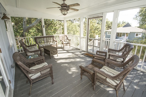 Screened in Porch