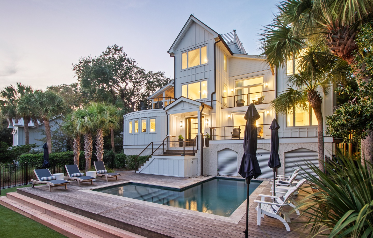 Fishers Alley 5 by Wild Dunes