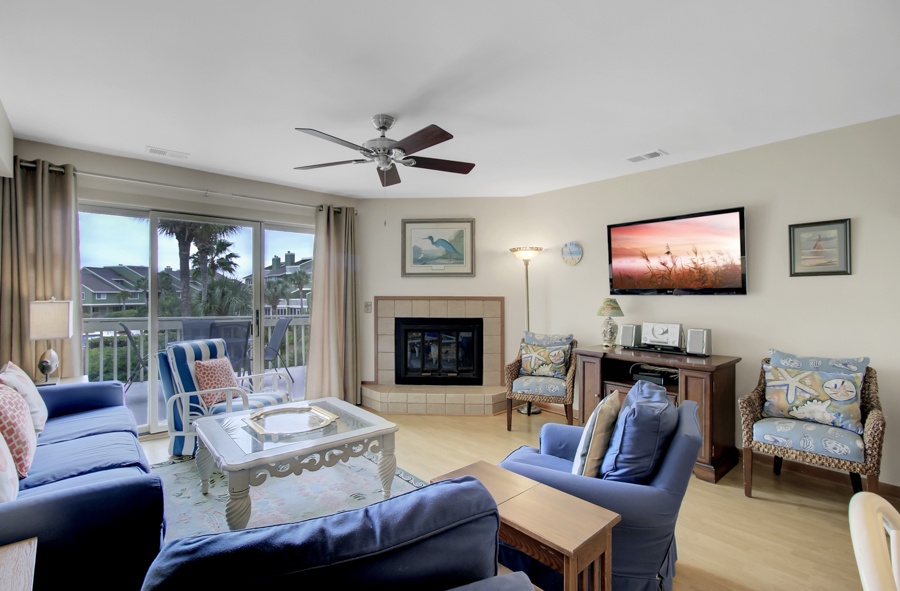 Mariners Walk 6F by Wild Dunes