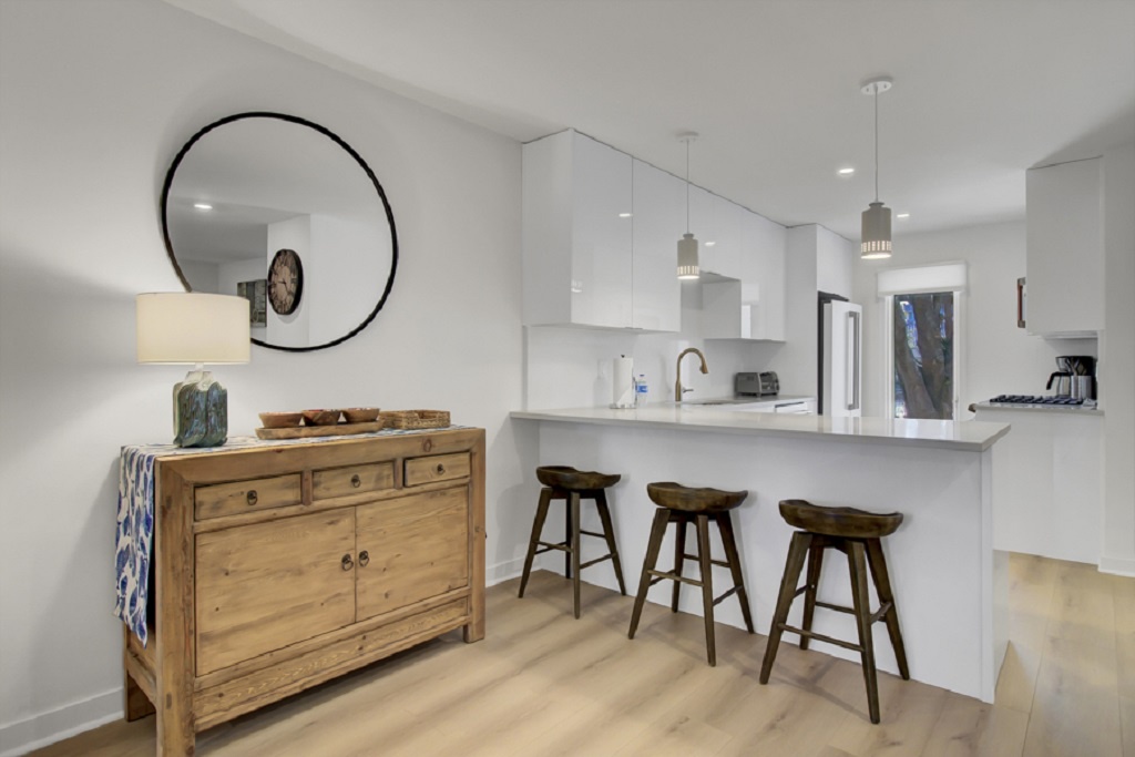 Racquet Club 43 by Wild Dunes