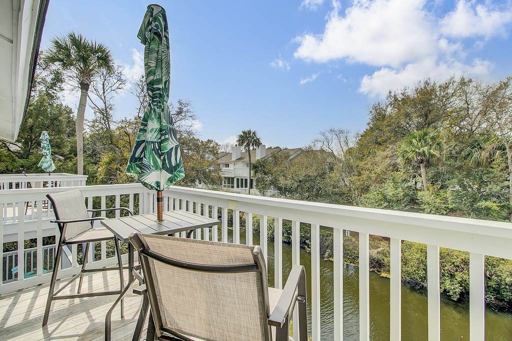 Guestroom Balcony