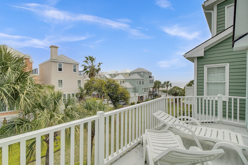 Master Bedroom Balcony