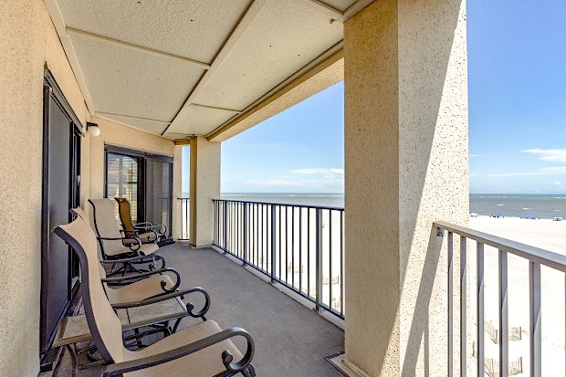 Seascape 420 by Wild Dunes, Oceanfront