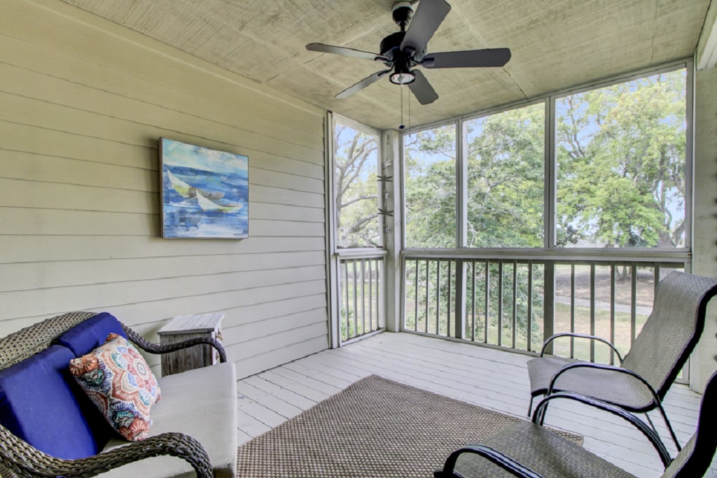 Screened in Porch