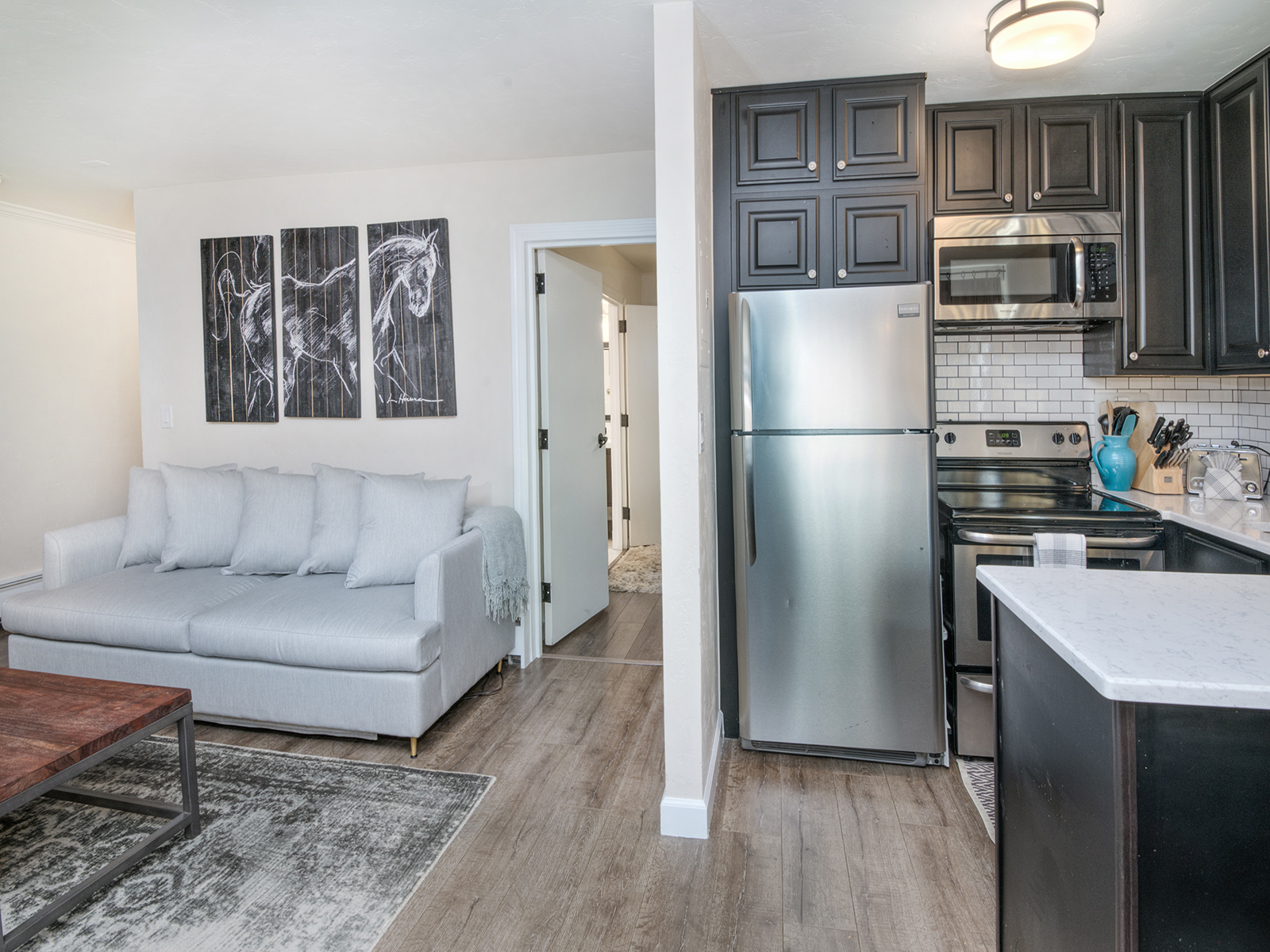 Vail 21 Condo 502 | Photo 2