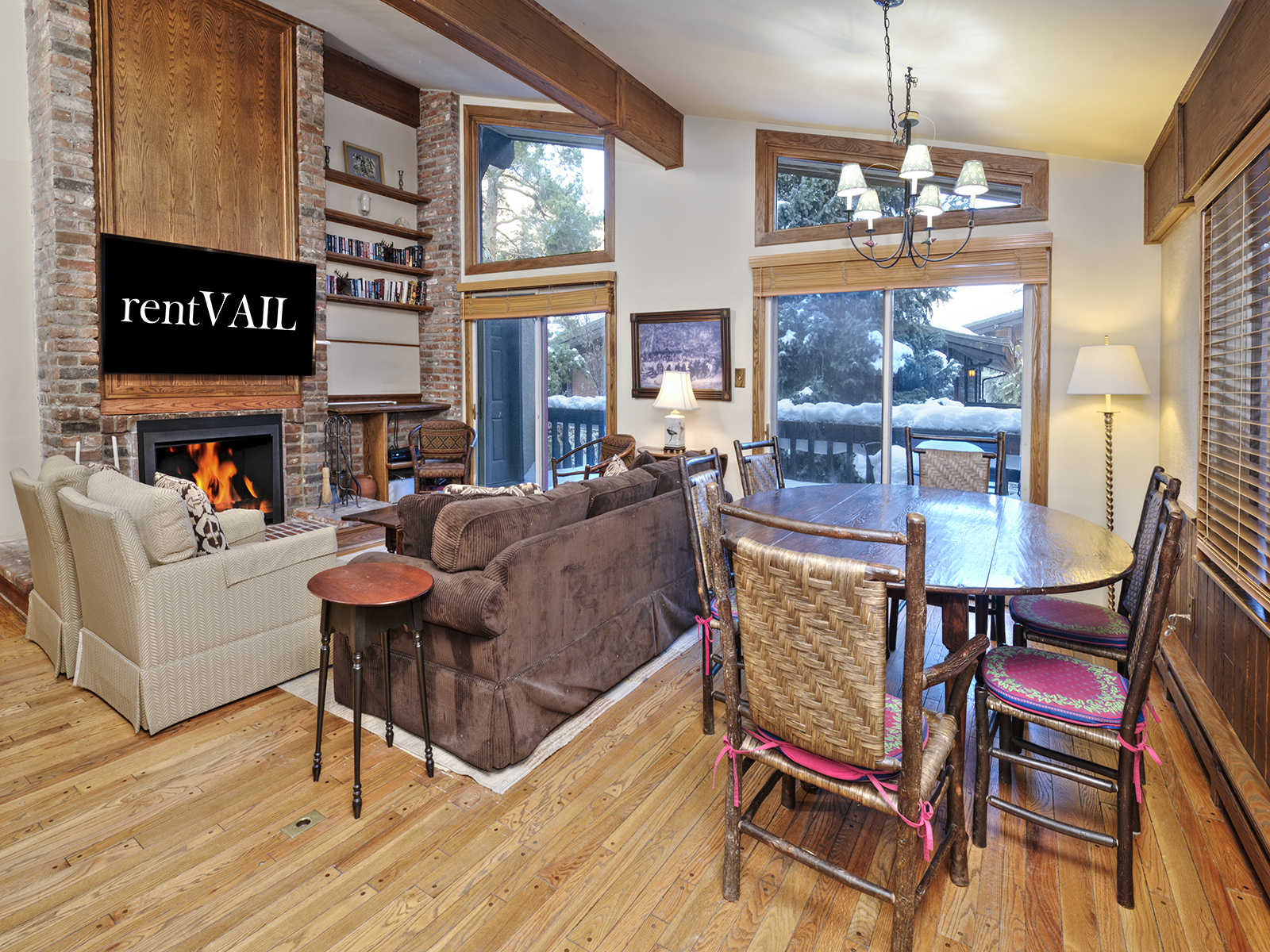 Living Room & Dining Area