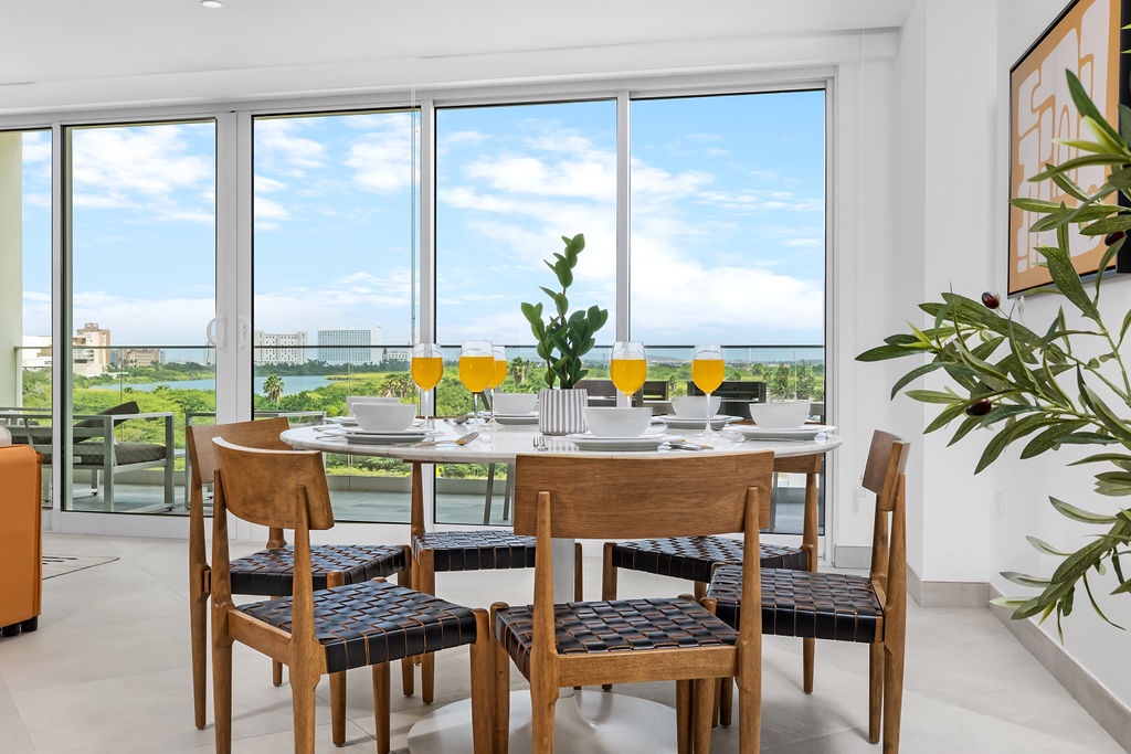 A360.E31 - Sunny Side Stay | 3BR in Prime Aruba Spot