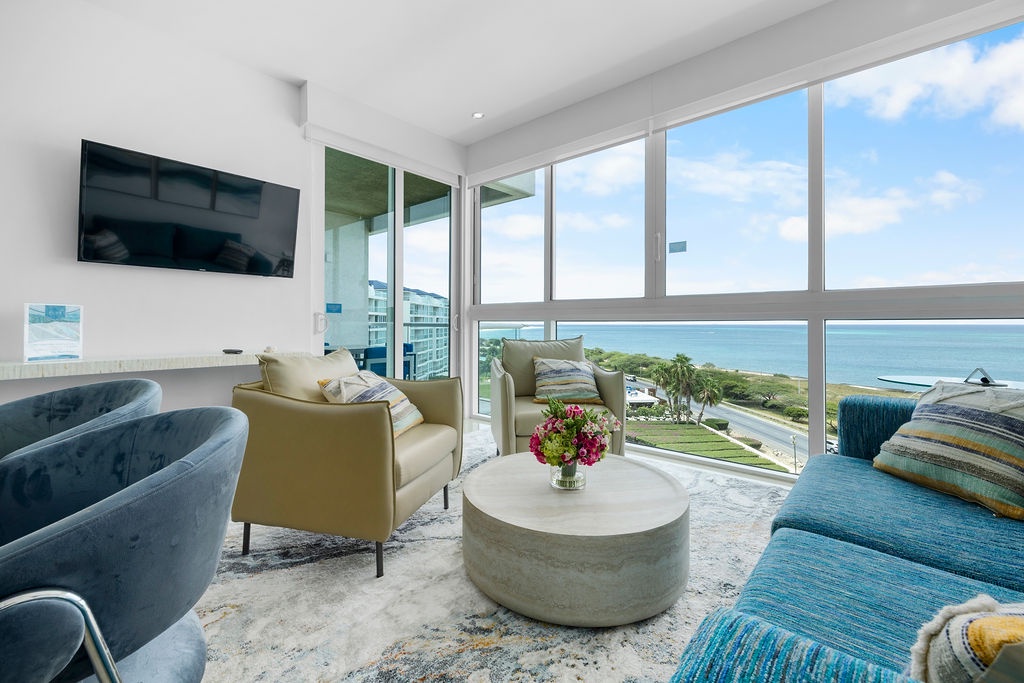 1BS-Blue613 - Rustic and modern with the amazing views!