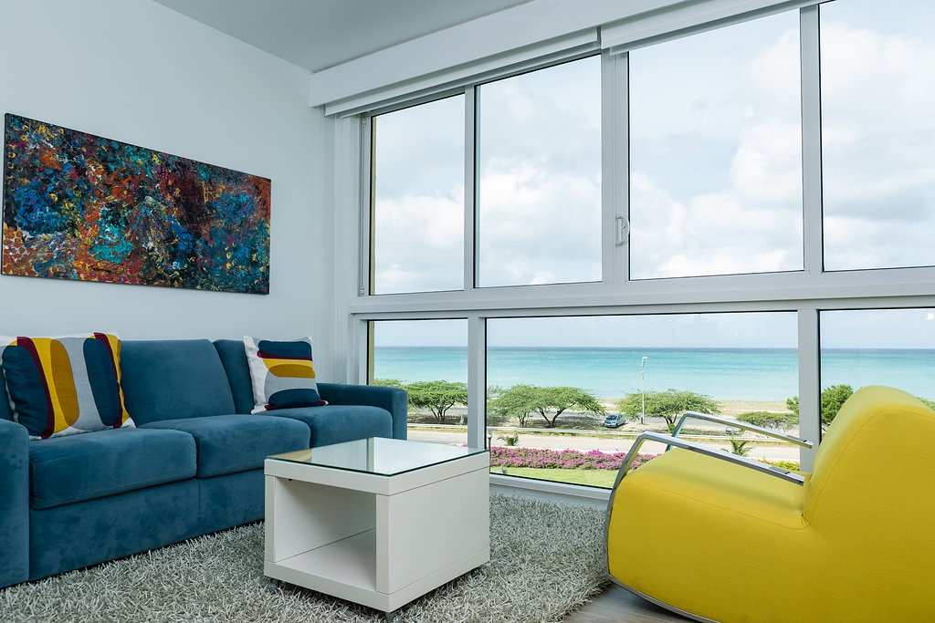 1BSTD-Blue335 - Color up your life, chill and enjoy at unit #335