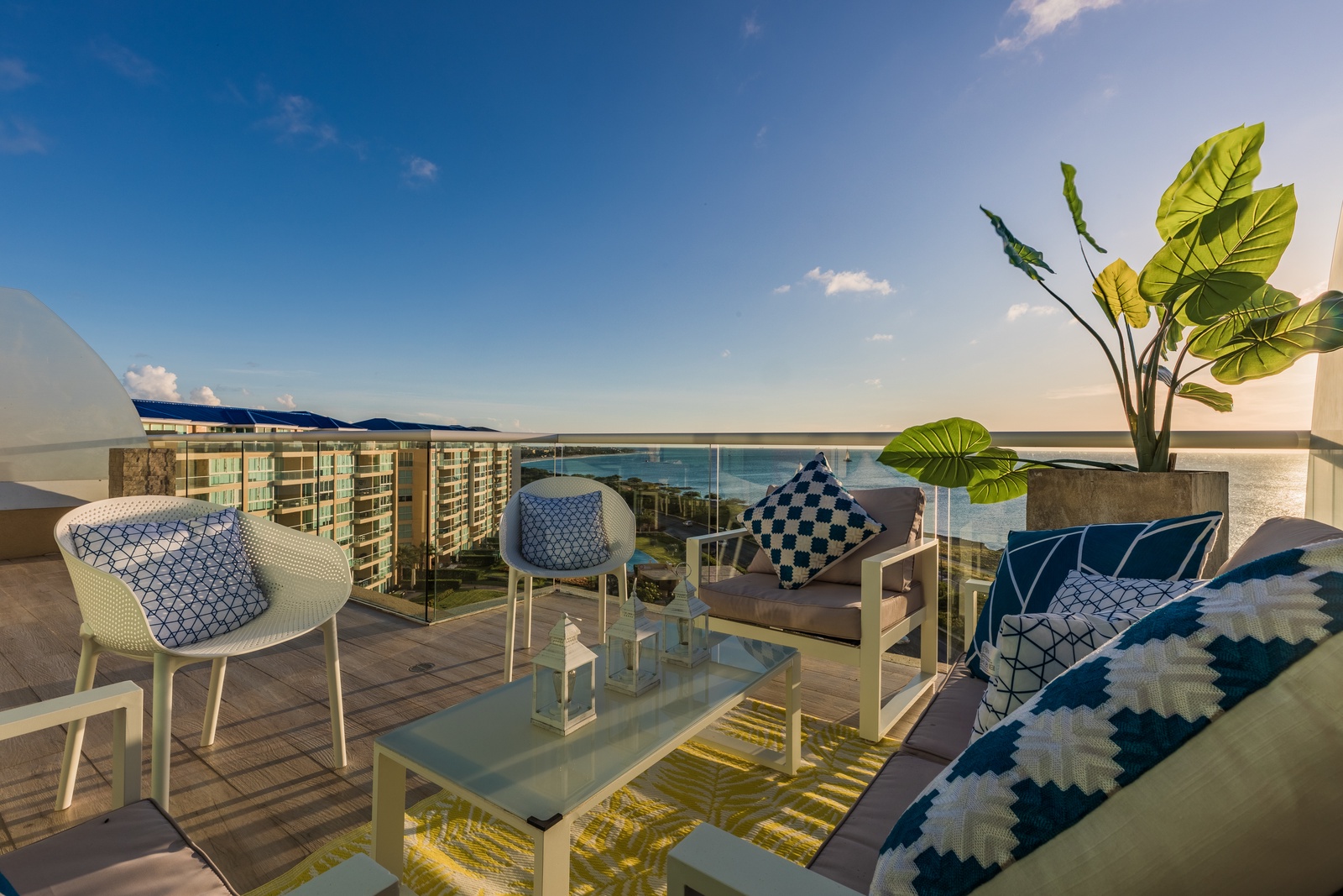 3BPH-BluePH1-2 - Designers Duplex Penthouse with best OCEAN view