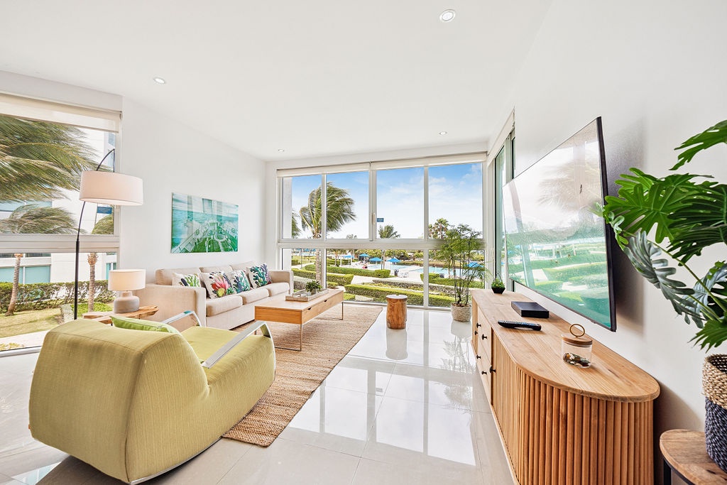 2BSDLX-Blue216 - Dive with your family into this Ocean View Condo