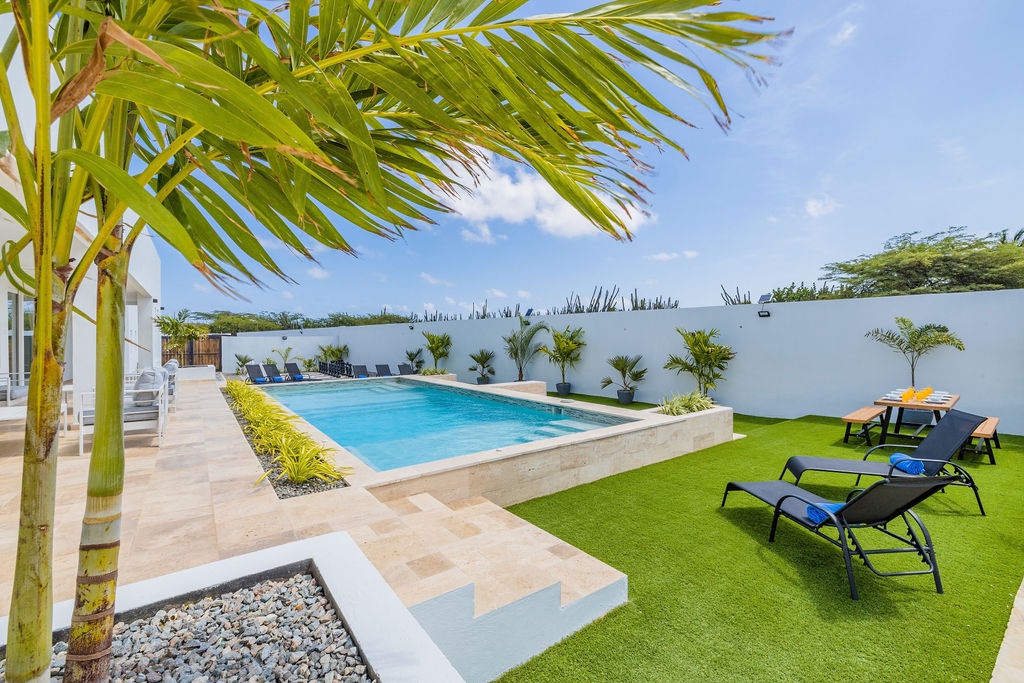 Stunning 10-bedroom Private Villa