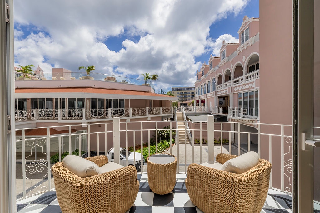 Casa Playa 208- Island Elegance