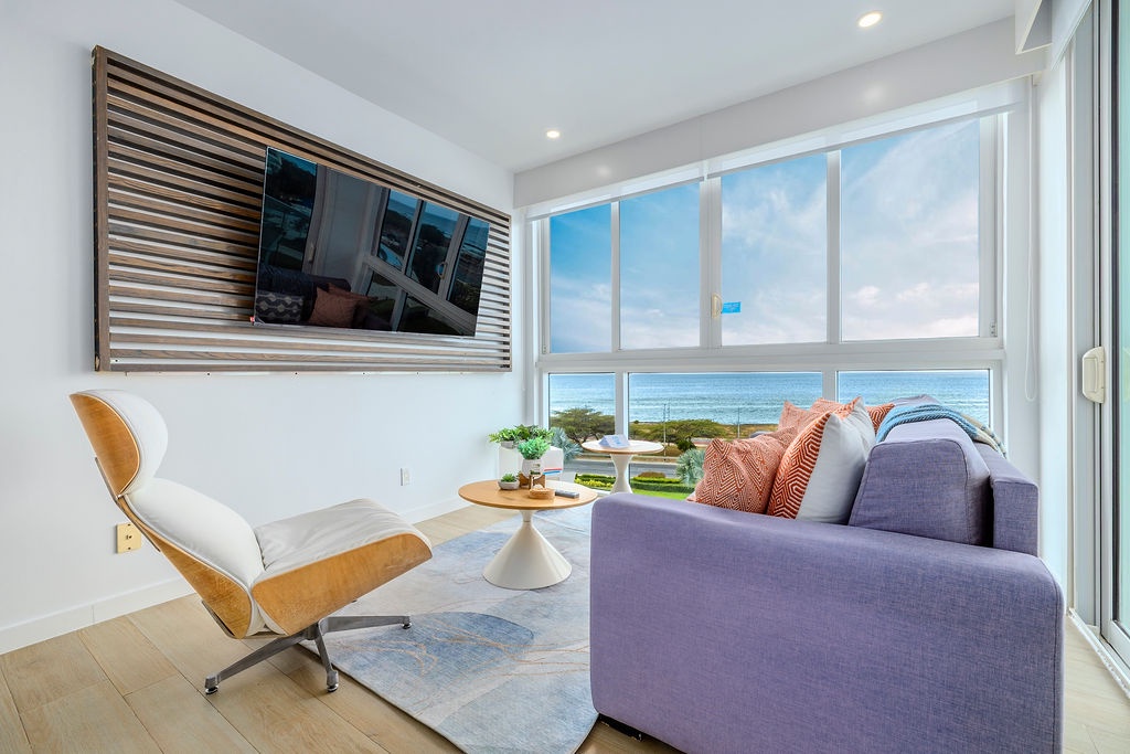 2BSD-Blue434 - Sunsets are this Oceanview condo's best accessory!
