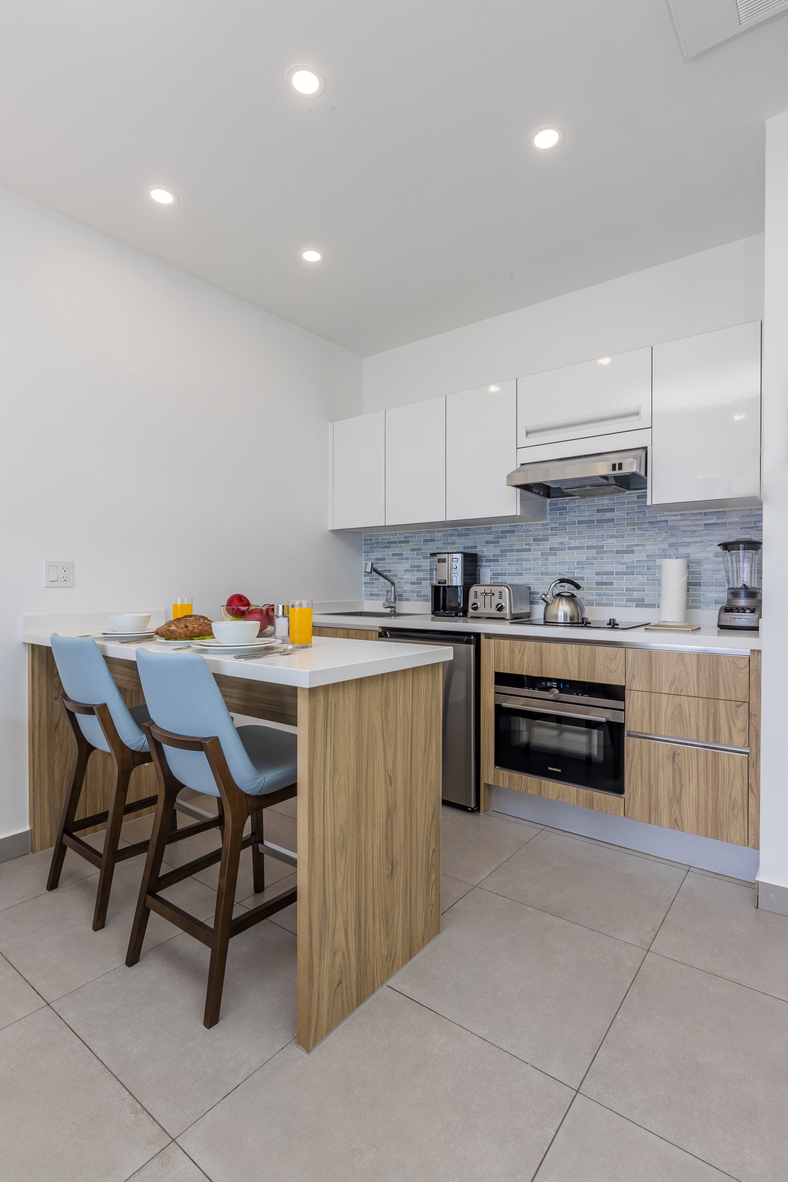 Kitchen/Dinning Area