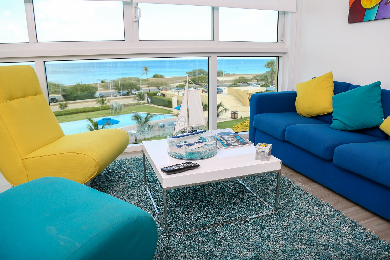 1BSTD-Blue333 - Deep Ocean-blue with Cool Sea Vibes 1BDR unit