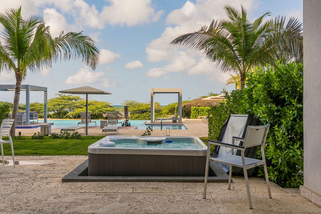 1BSGF-Azure112 - Perfect place for your next vacation, Oceanfront!