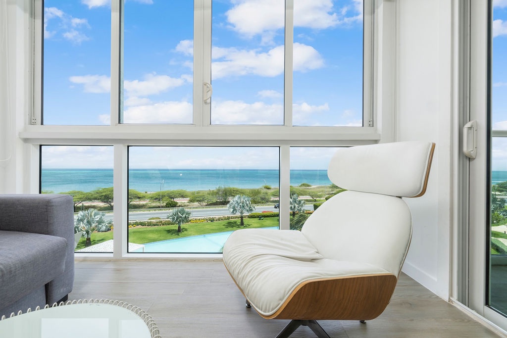 2BSD-Blue434 - Sunsets are this Oceanview condo's best accessory!