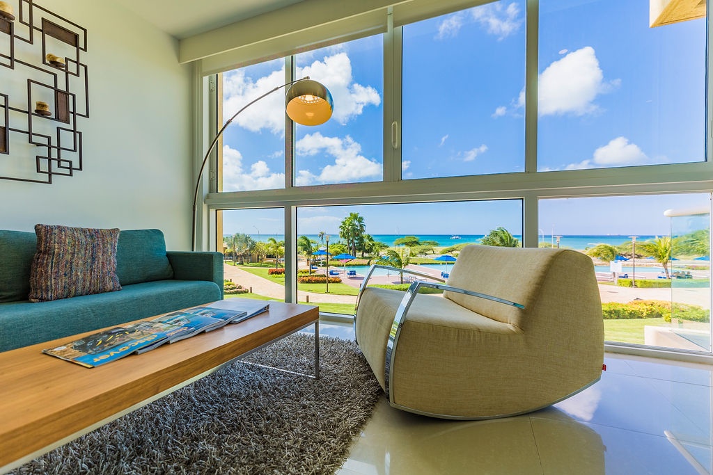 1BS-Blue222 - Just chill, get a drink, relax and repeat