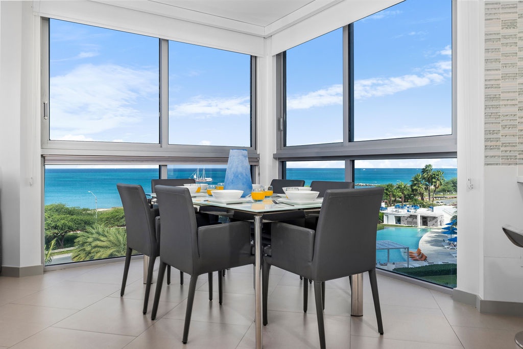 3BS-Azure411 - Complete Eagle Beach View Condo