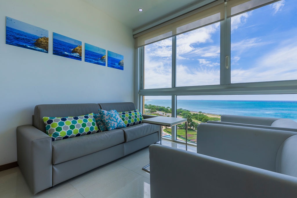 1BS-Blue612 - Like floating on the ocean with this view