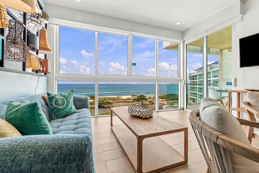 1BS-Blue622 - Beach babe! An Amazing Ocean view Condo for 4.