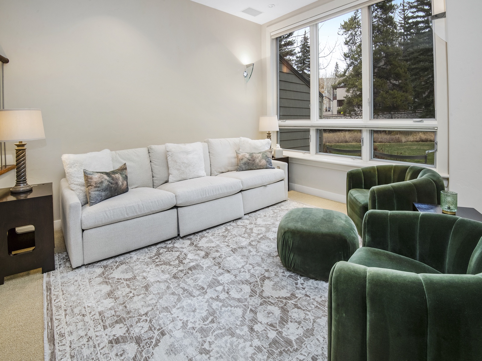 Coldstream Townhome 38