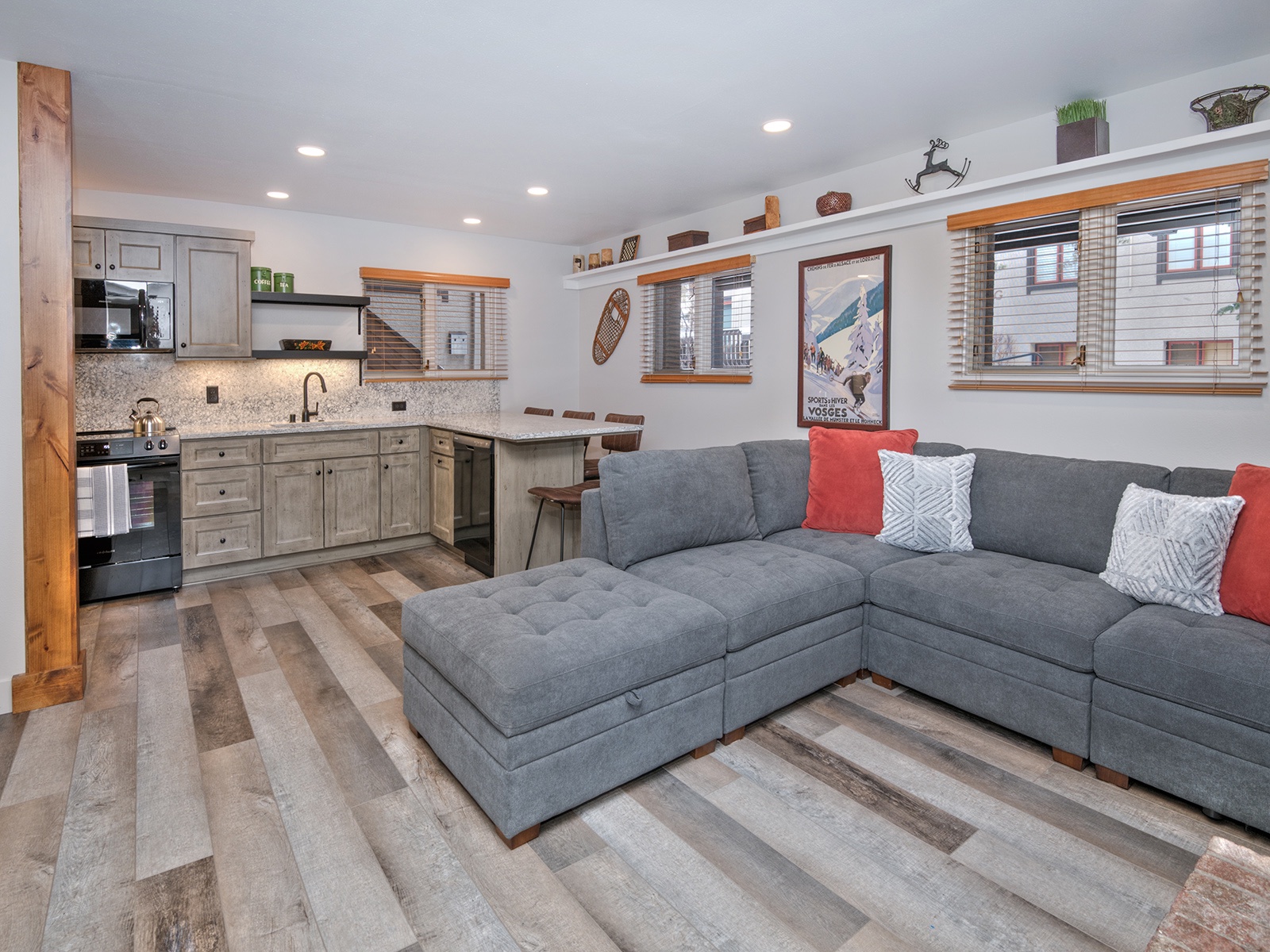 Living Room w/ Kitchen View