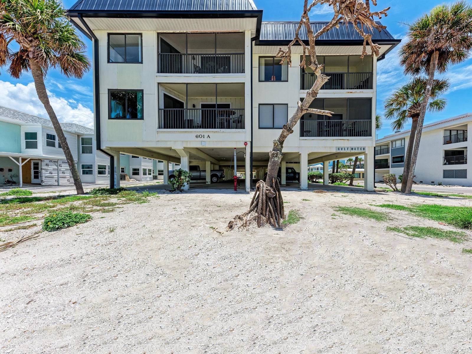 Anna Maria Island Beach Sands 202-Private Beach Access-Heated Pool