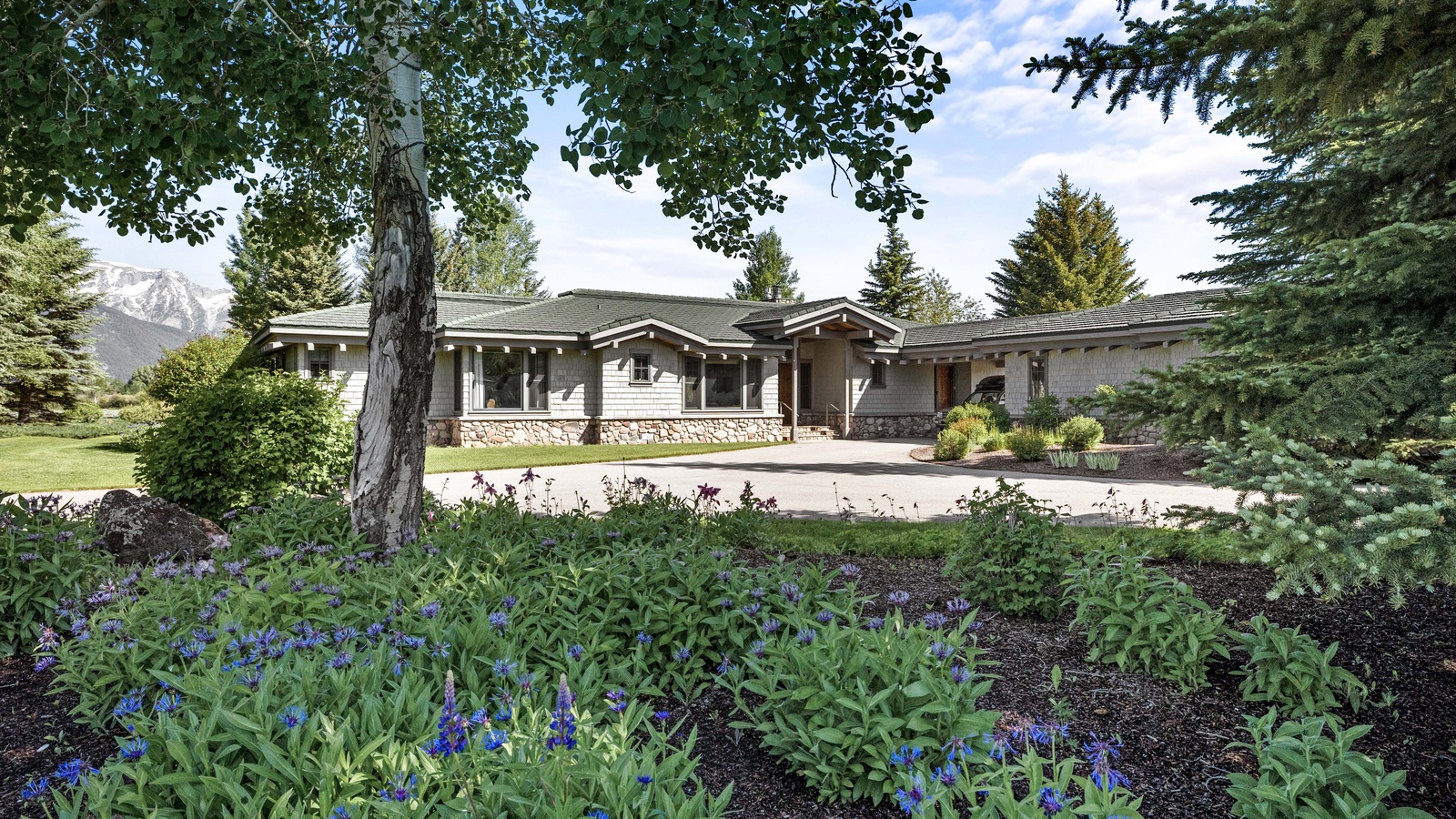 Huckleberry Hideout - Jackson Hole, WY - Luxury Villa Rental