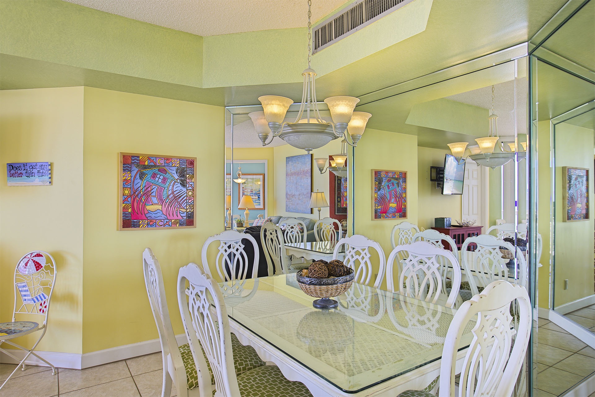 20-Surfside-803-Dining