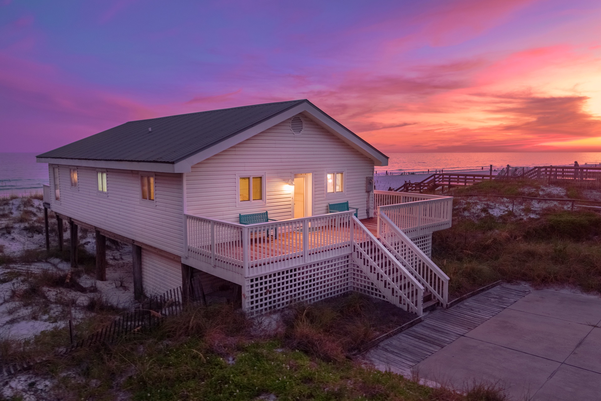 Snowdrift Drone Night