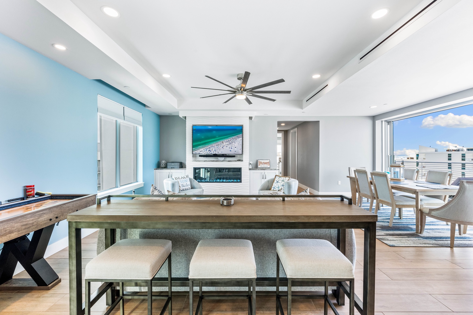 Beach House Residence - Penthouse | Photo 14