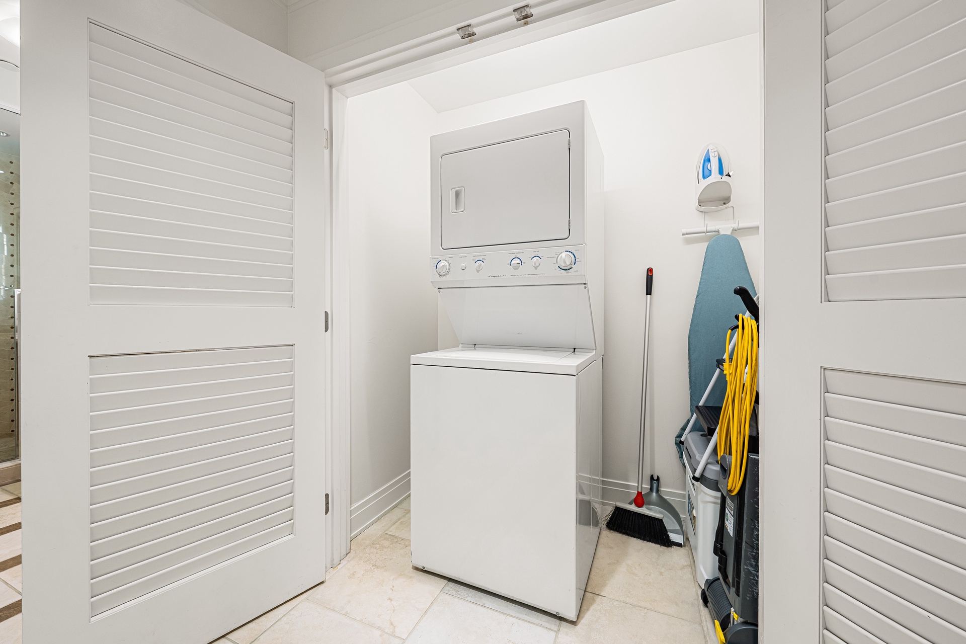 Beach Residence, The Hyatt - 610 | Photo 39