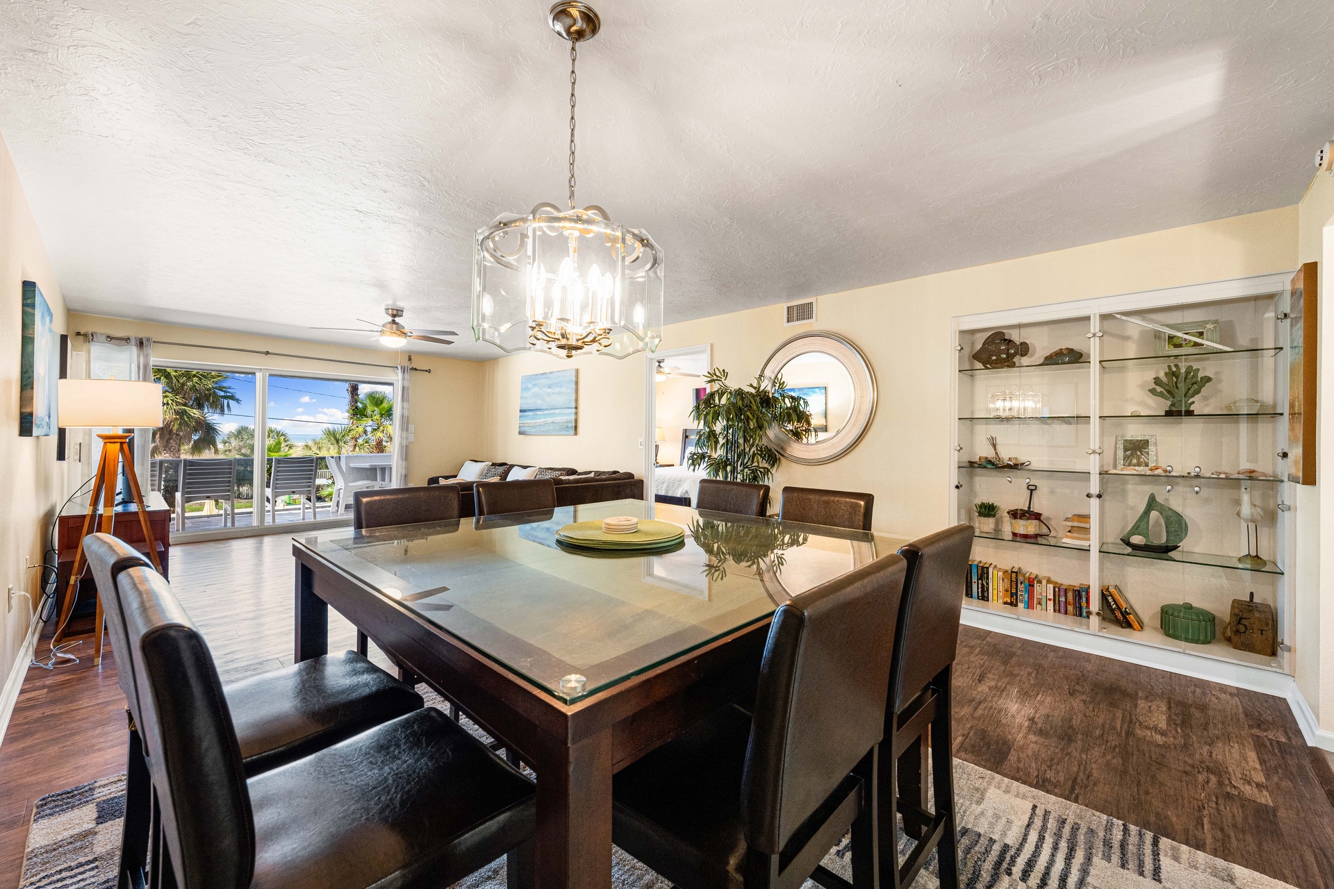 Tivoli by the Sea: 207 | Photo 16