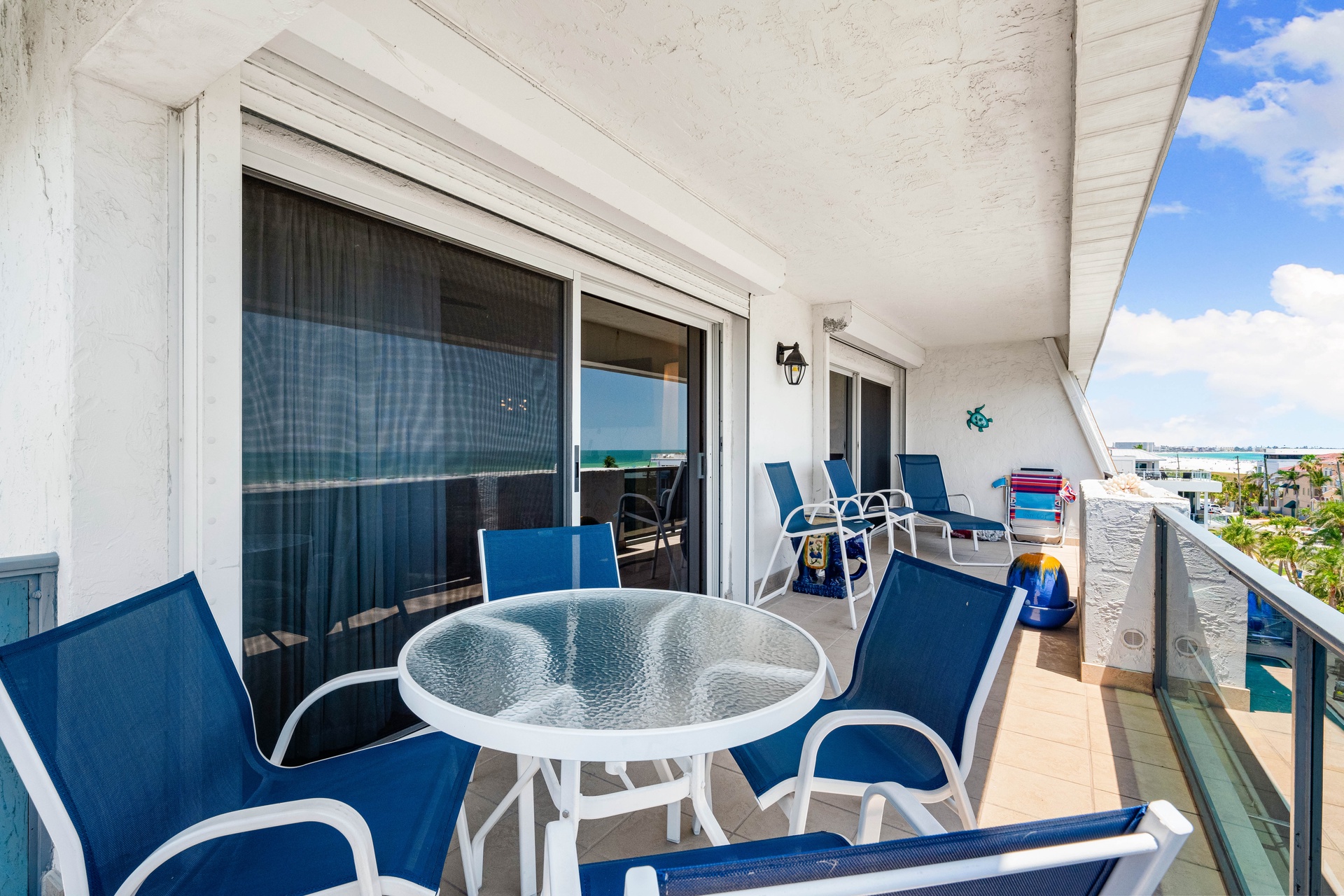 Tivoli by the Sea: 601 | Photo 8