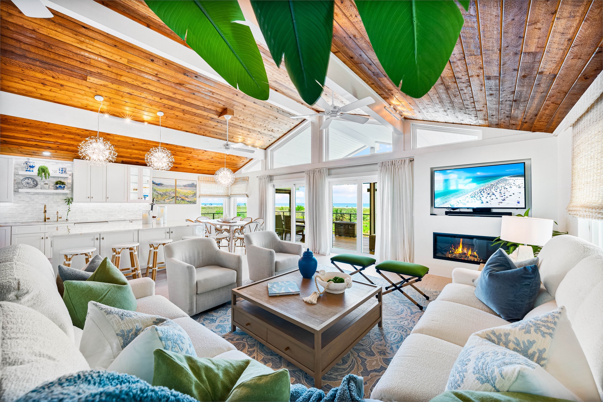 Posh Paradise | Photo 7