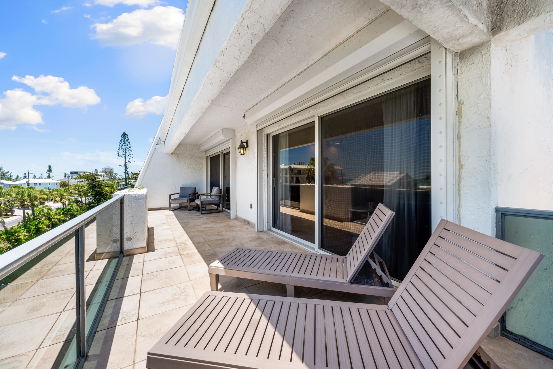 Tivoli by the Sea: 407 | Photo 10