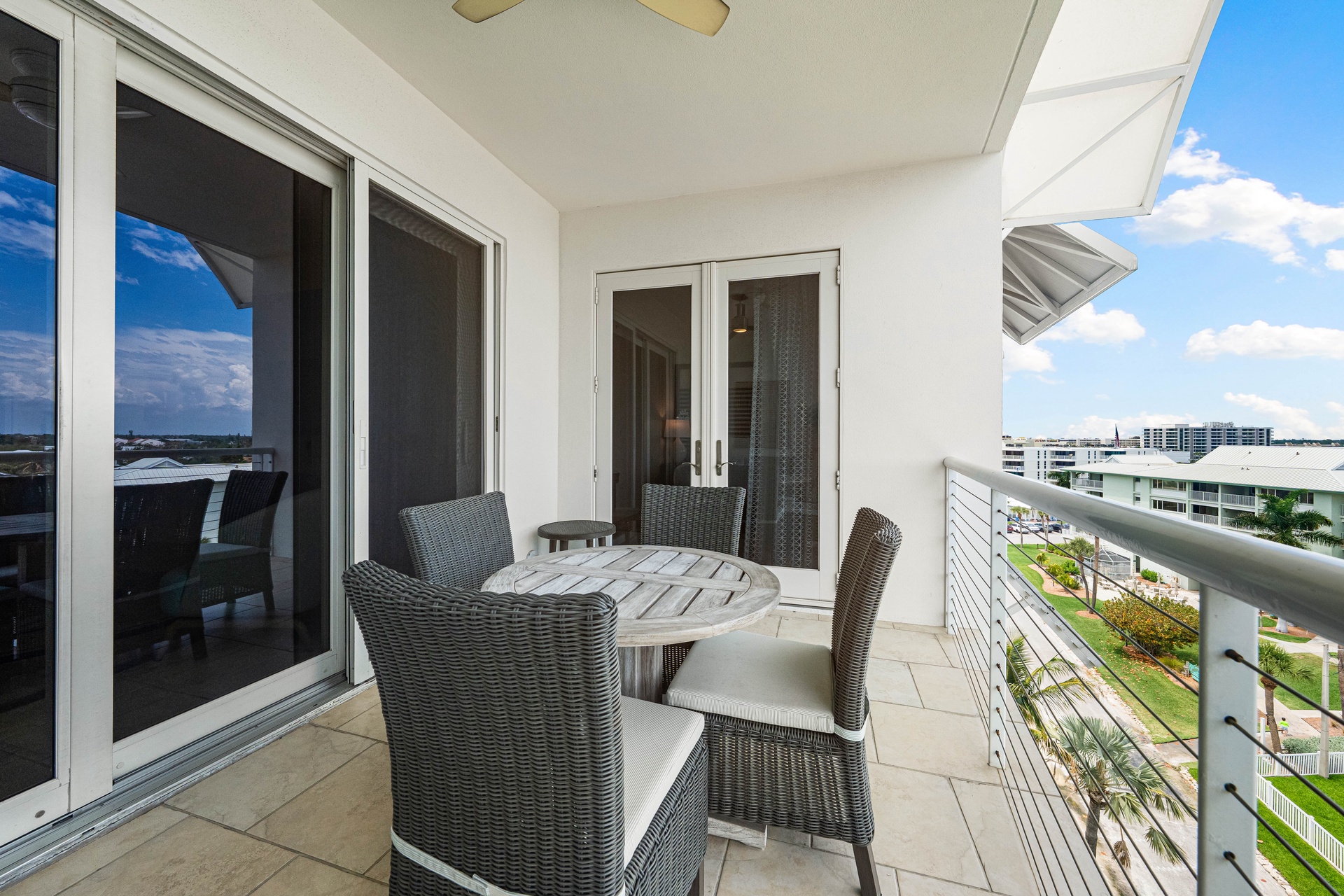 Beach Residence, The Hyatt - 610 | Photo 10